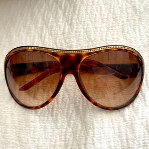 Vintage Valentino tortoise sunglasses c. 2007